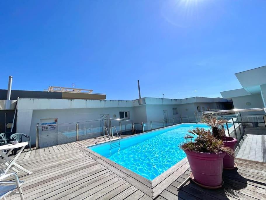 Parking + Piscine, Tout Confort, Proche Aeroport & Mer Сен-Лоран-дю-Вар Экстерьер фото